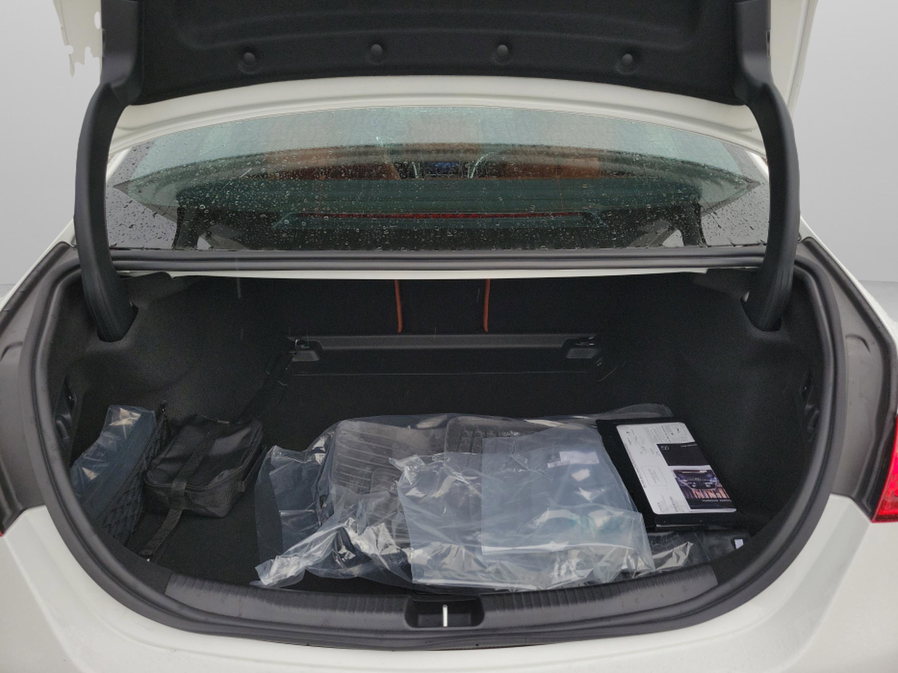 Certified 2026 Mercedes-Benz C 300 Sedan image 9