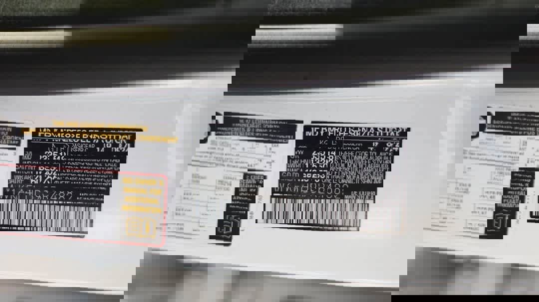 Certified 2025 Mercedes-Benz C 300 4MATIC Sedan image 37