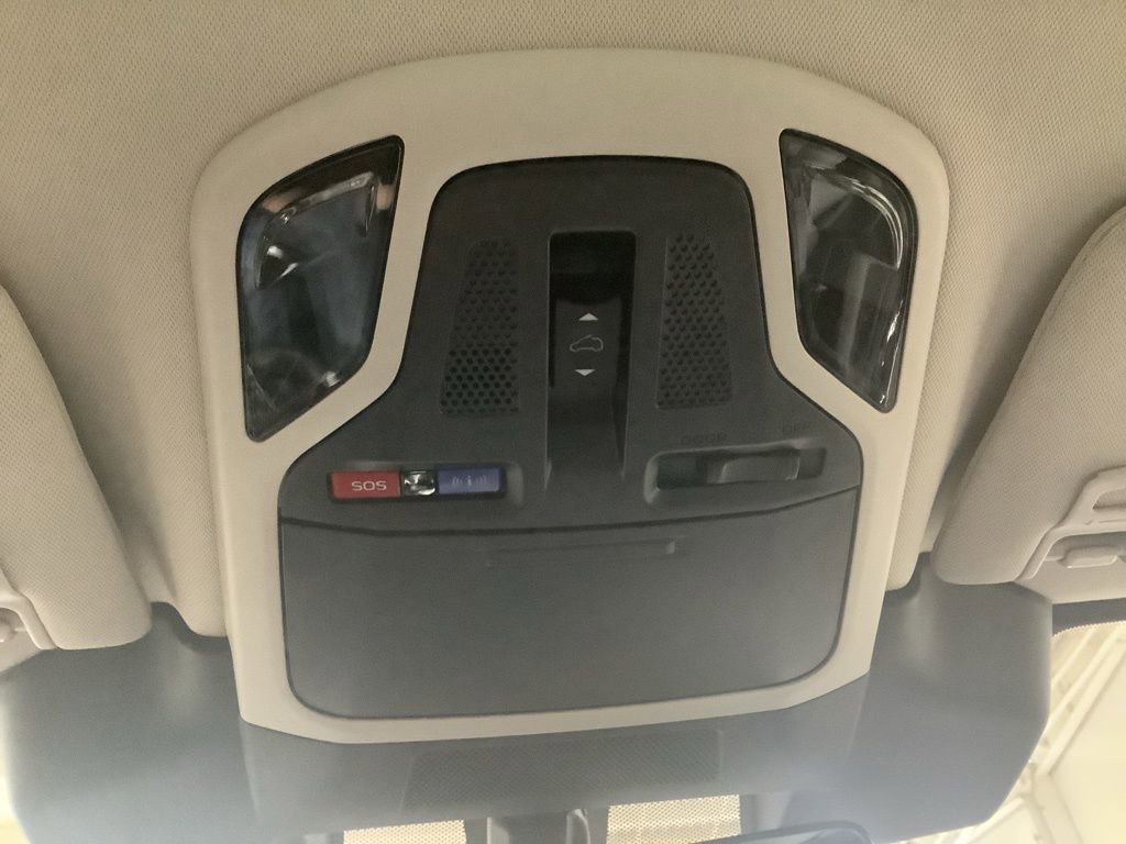 Certified 2025 Subaru Legacy Limited image 22