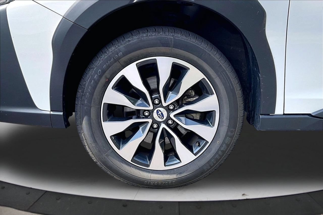 Used 2024 Subaru Outback Limited AWD/4WD image 33