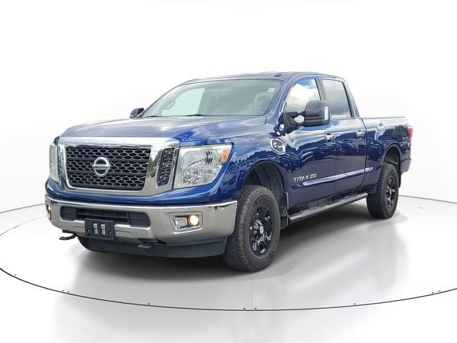 Used 2017 Nissan Titan SV AWD/4WD image 2