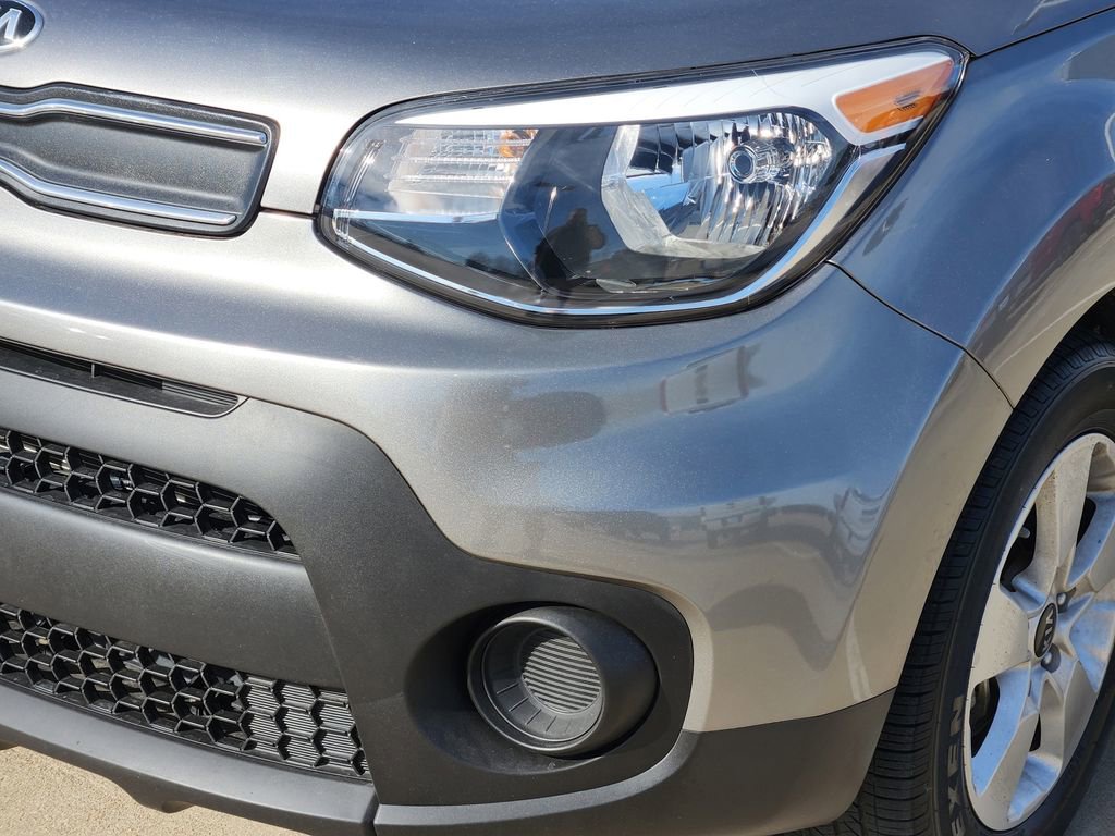 Used 2019 Kia Soul Base w/ Convenience Package image 14