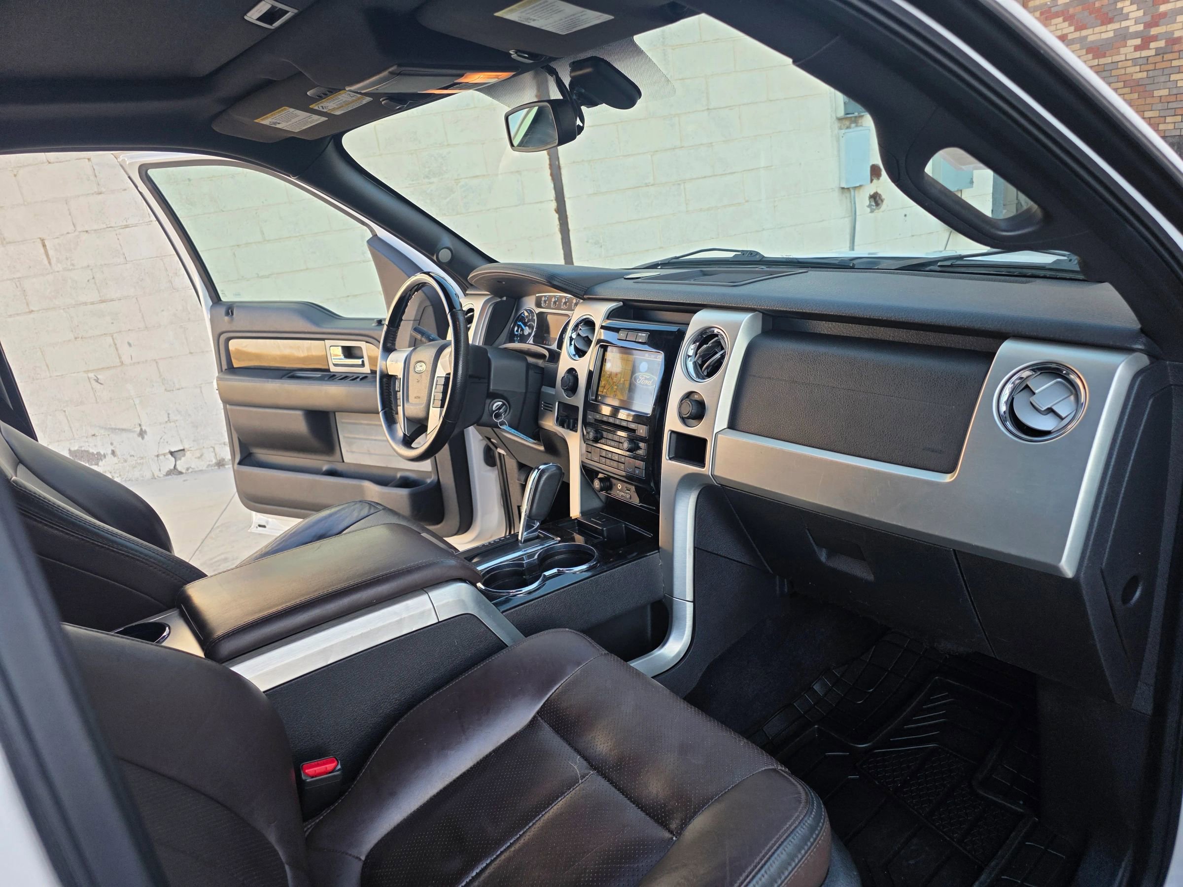 Used 2011 Ford F150 Platinum AWD/4WD image 27