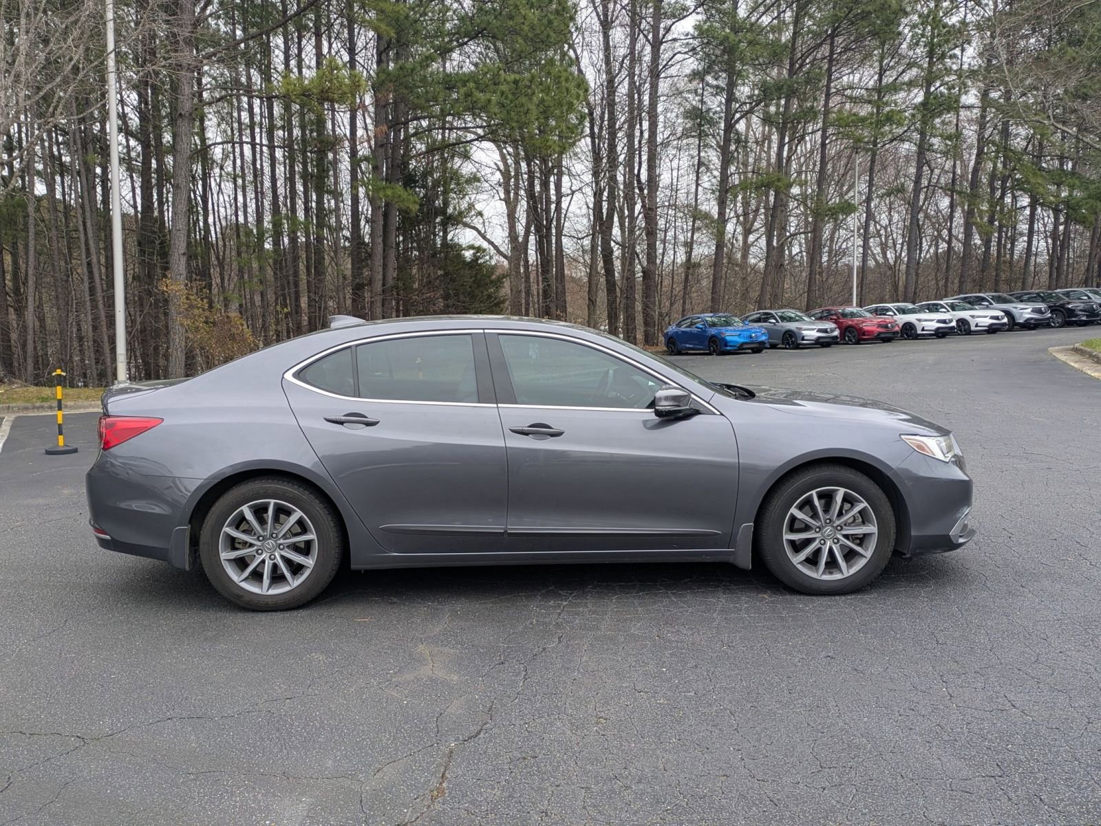 Used 2018 Acura TLX w/ Technology Package image 4