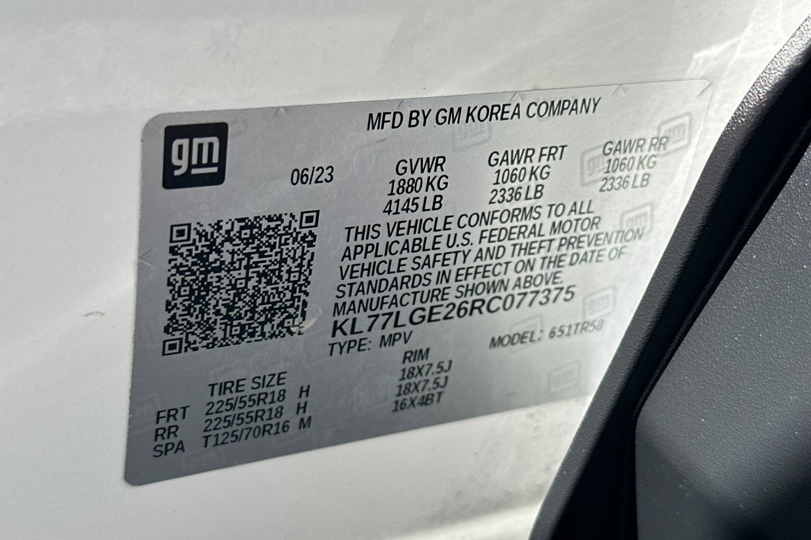 Certified 2024 Chevrolet Trax RS w/ Driver Confidence Package FWD image 39