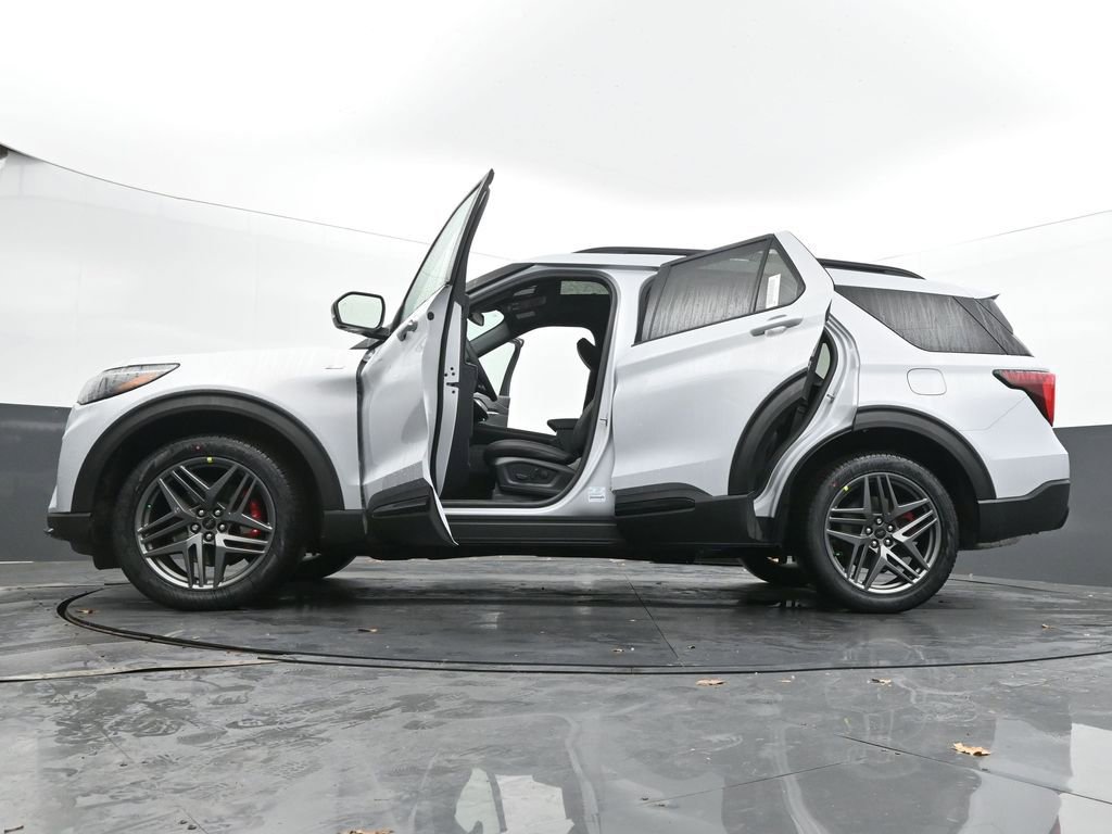 New 2026 Ford Explorer ST-Line w/ ST-Line Street Pack image 69