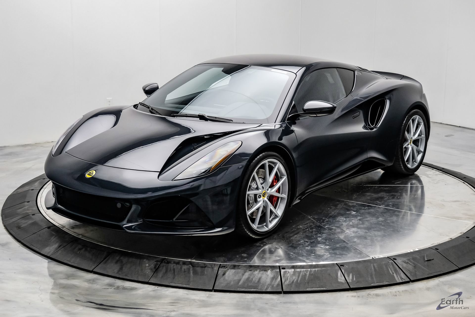 Used 2024 Lotus Emira First Edition image 7