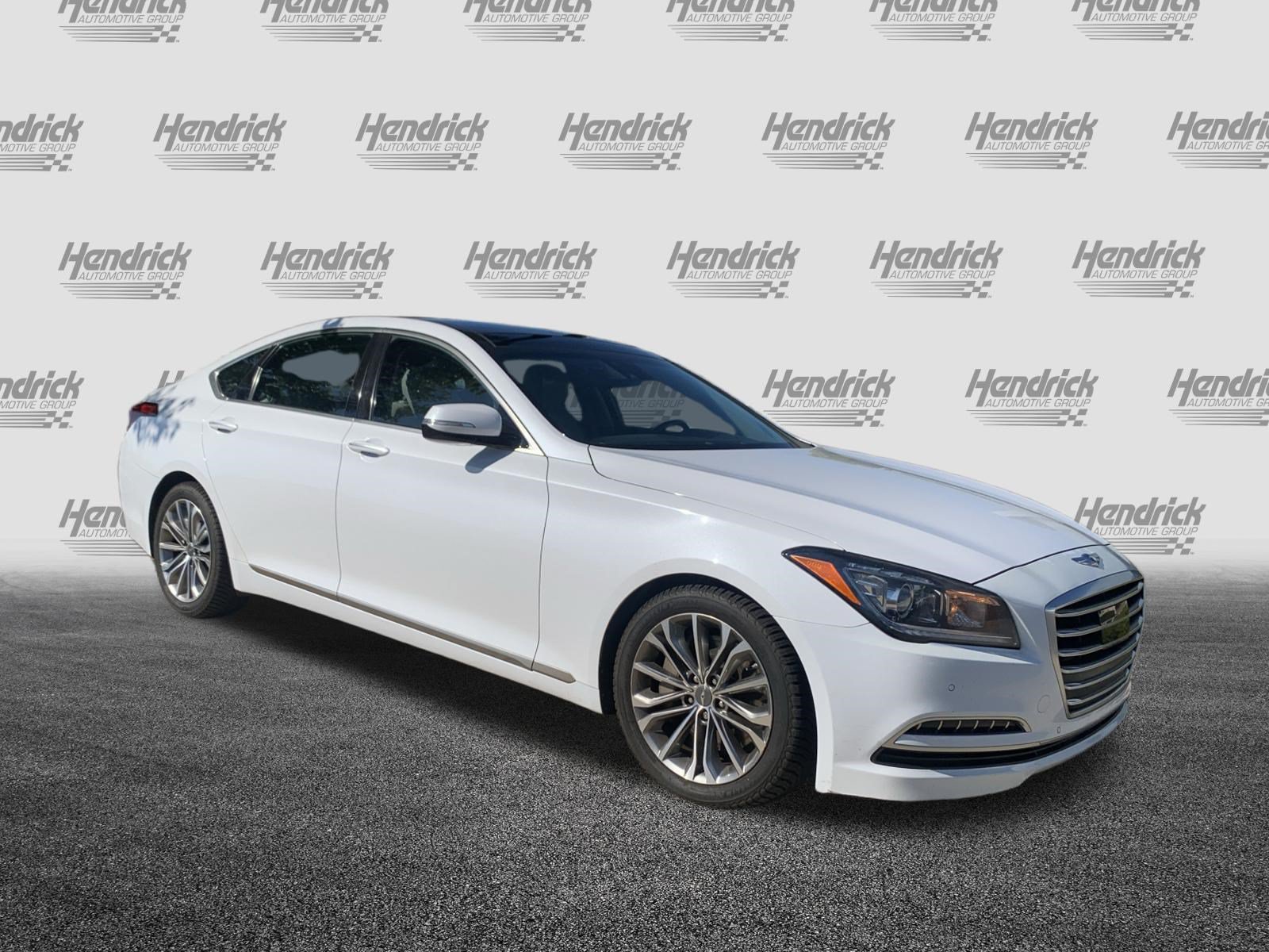 Used 2015 Hyundai Genesis 3.8 w/ Option Group 03 RWD image 2