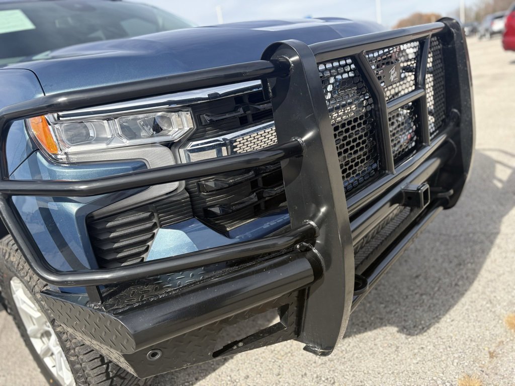 Used 2024 Chevrolet Silverado 1500 LT w/ Z71 Off-Road Package image 19