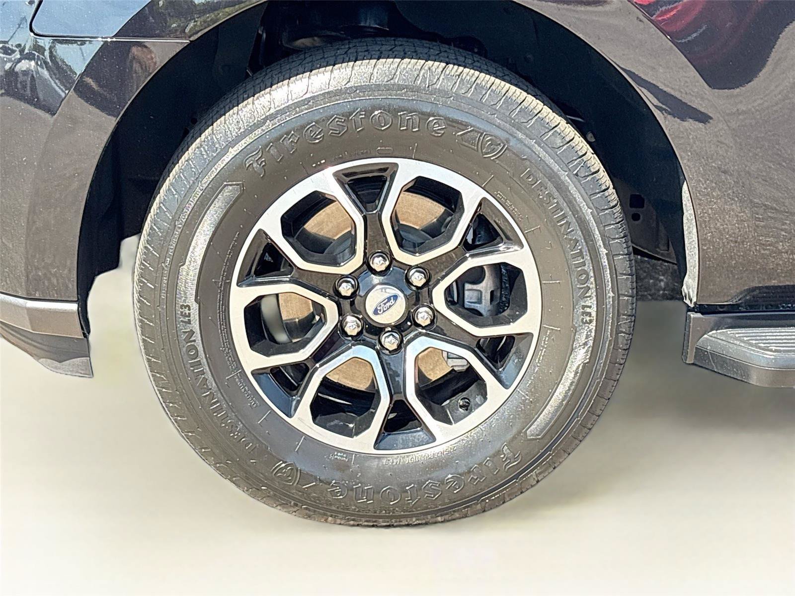 Used 2022 Ford Expedition XLT RWD image 32