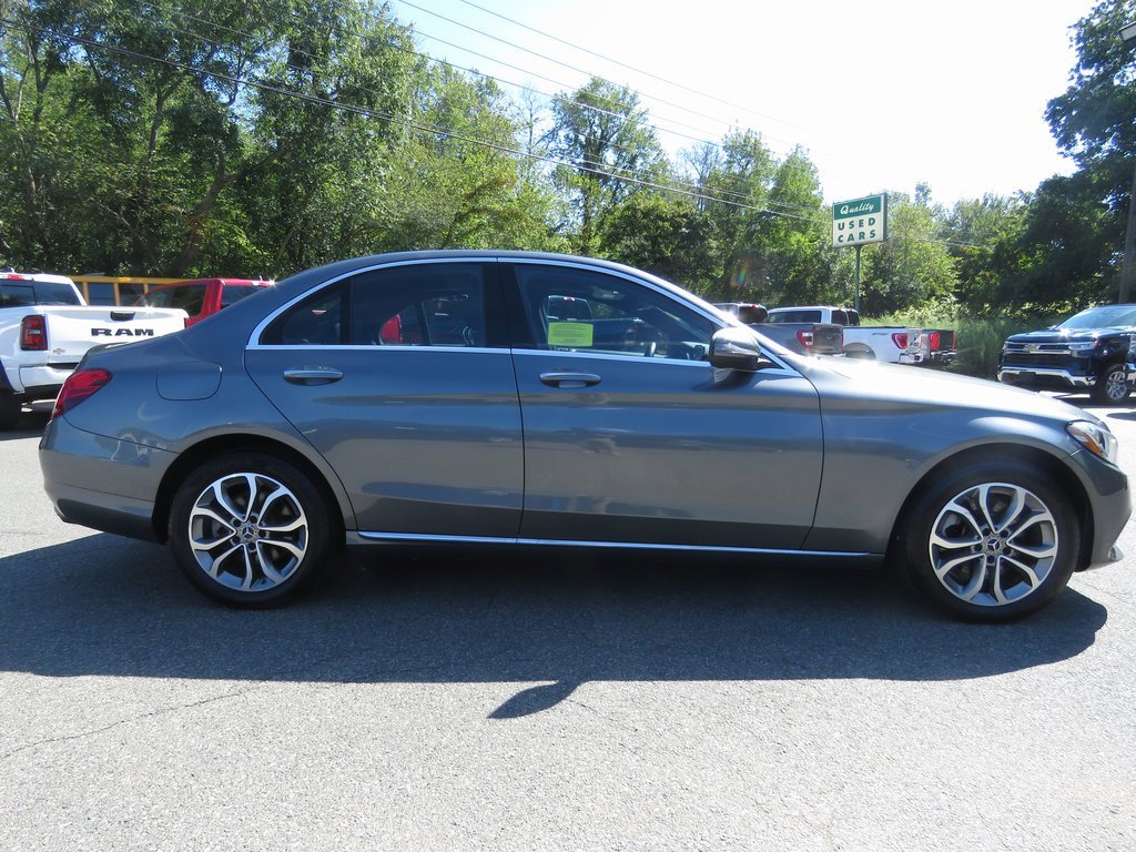 Used 2018 Mercedes-Benz C 300 4MATIC Sedan image 5
