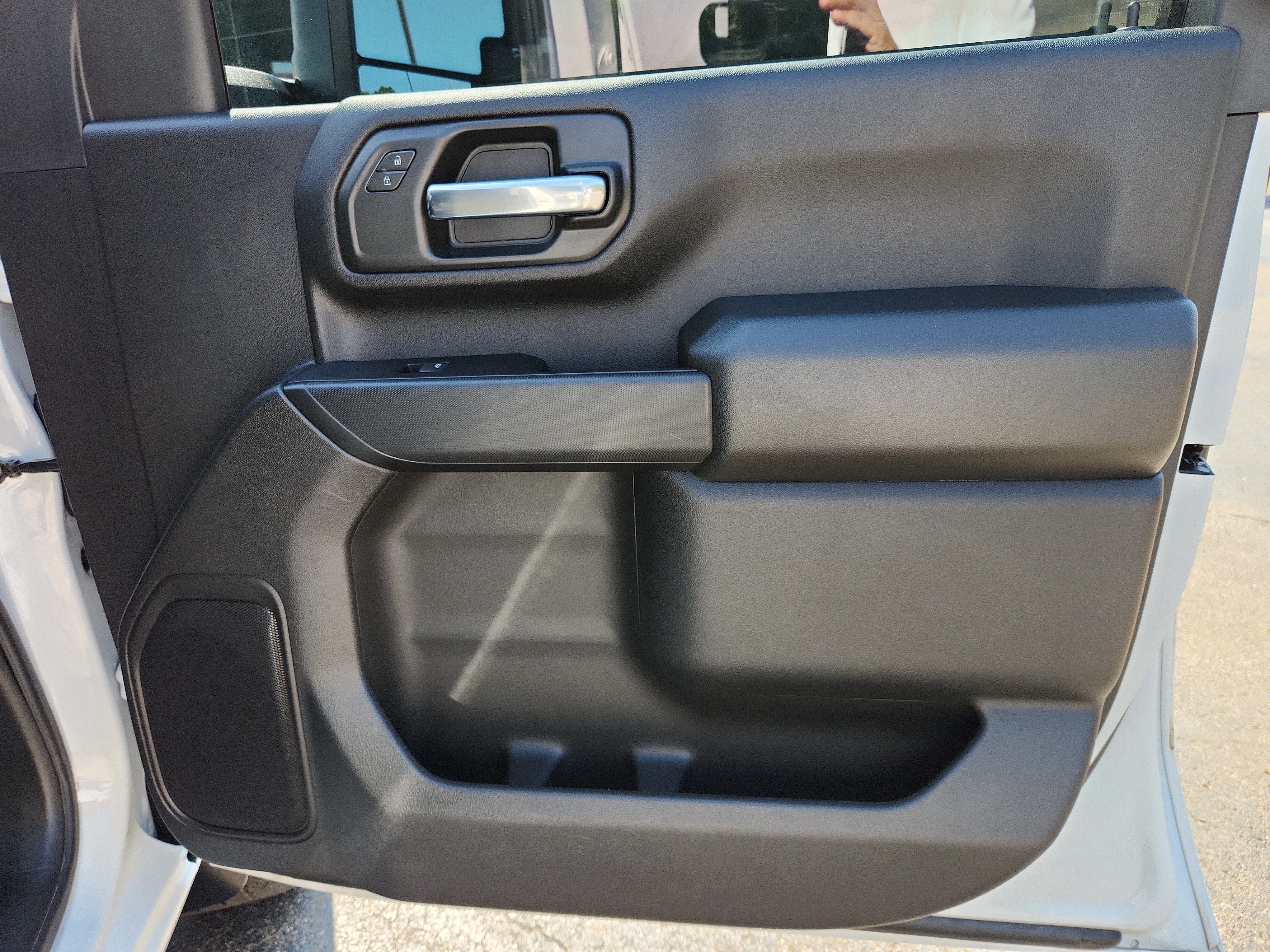 Used 2025 Chevrolet Silverado 2500 W/T AWD/4WD image 32