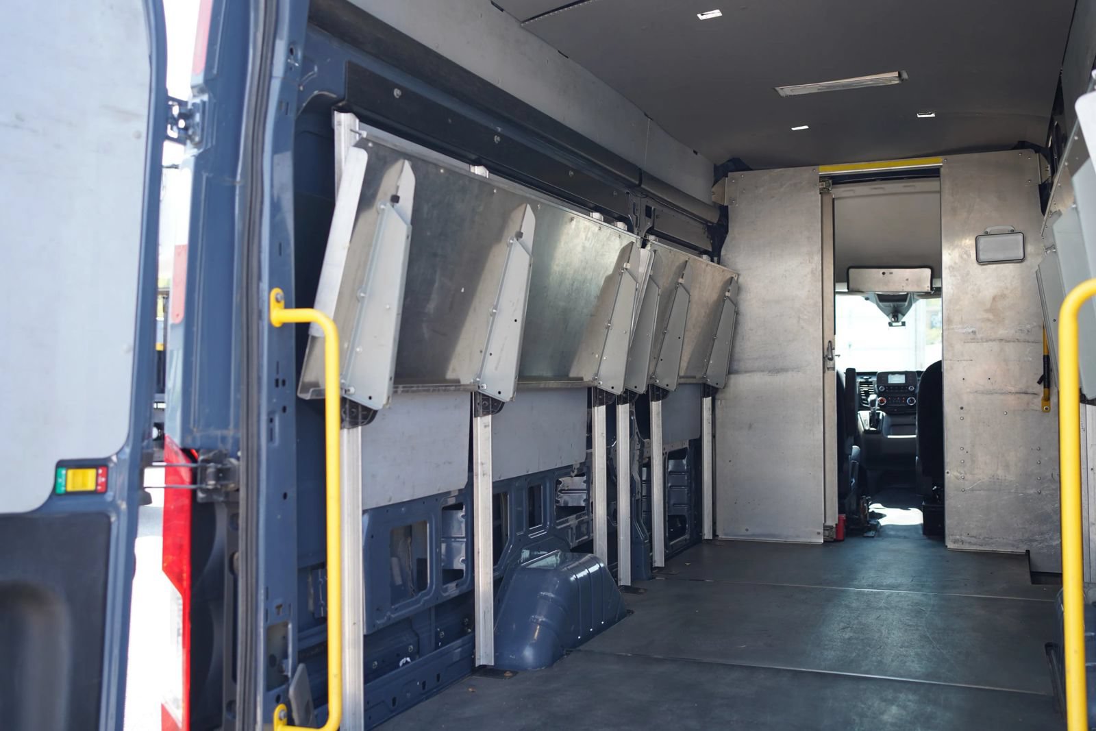 Used 2020 Ford Transit 250 148 High Roof Extended RWD image 11