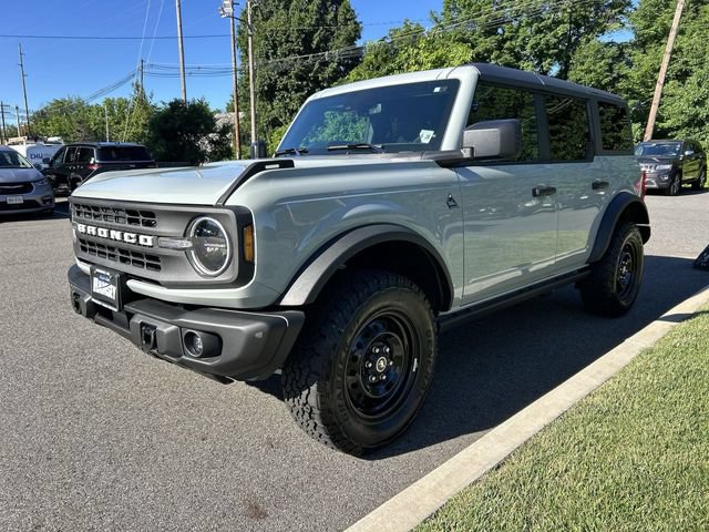 Used 2023 Ford Bronco Black Diamond AWD/4WD image 4