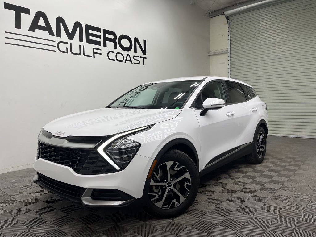Used 2024 Kia Sportage EX image 1