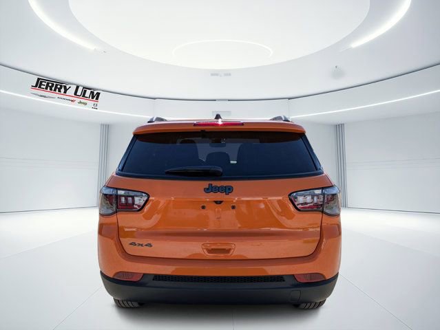 New 2026 Jeep Compass Latitude AWD/4WD image 4