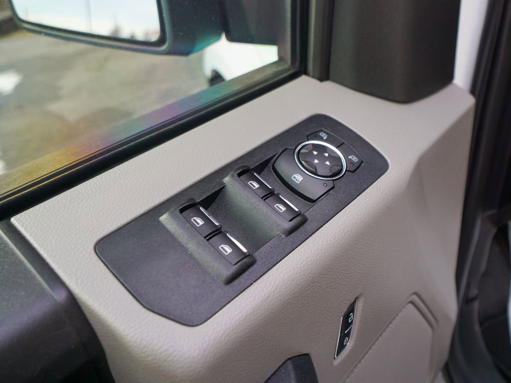 Used 2018 Ford F150 XL w/ Equipment Group 101A Mid image 11