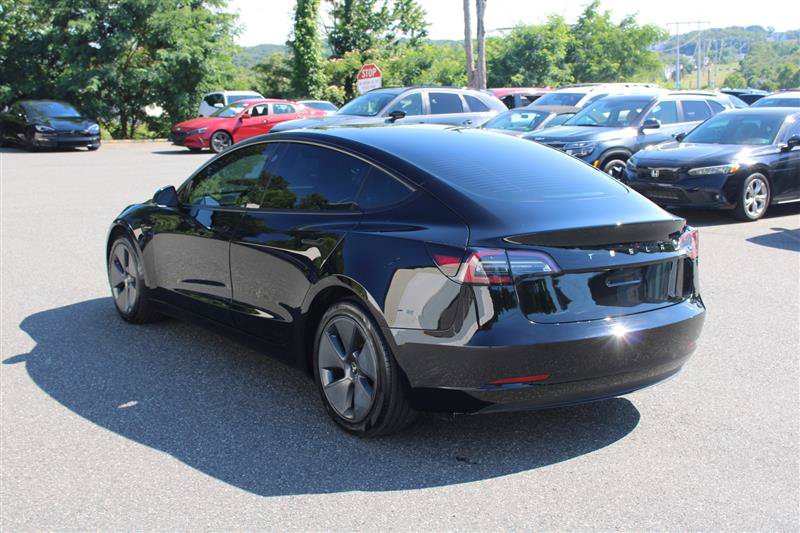 Used 2023 Tesla Model 3 Standard Range RWD image 4