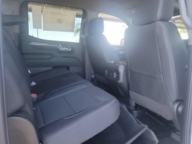 New 2026 Chevrolet Silverado 1500 LT w/ Convenience Package II AWD/4WD image 18