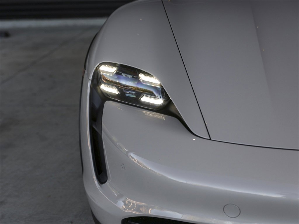 Certified 2024 Porsche Taycan 4S image 11