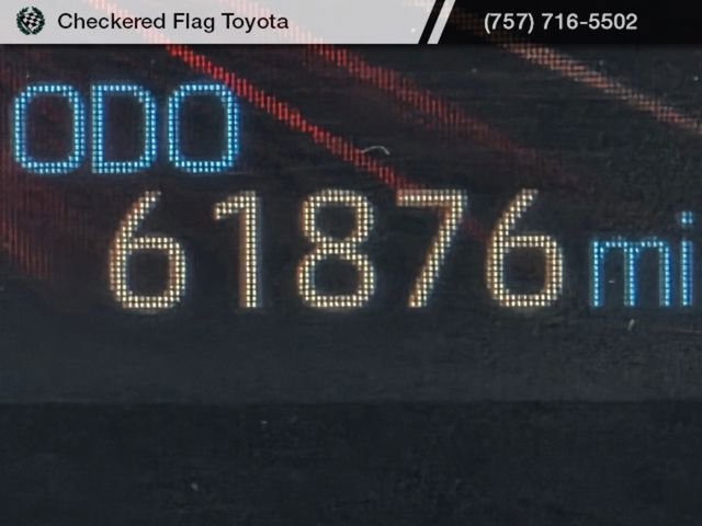 Used 2024 Toyota RAV4 XLE FWD image 13