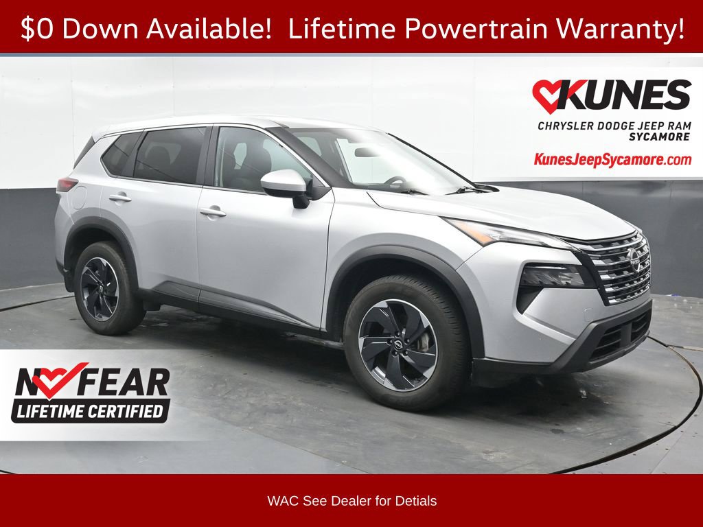 Used 2025 Nissan Rogue SV AWD/4WD image 1