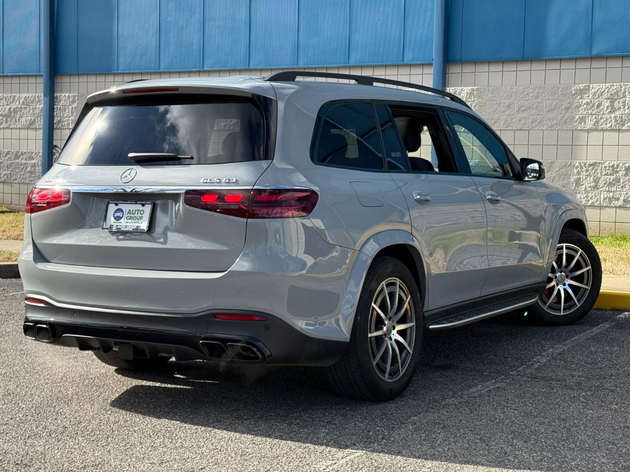 Used 2024 Mercedes-Benz GLS 63 AMG 4MATIC image 5