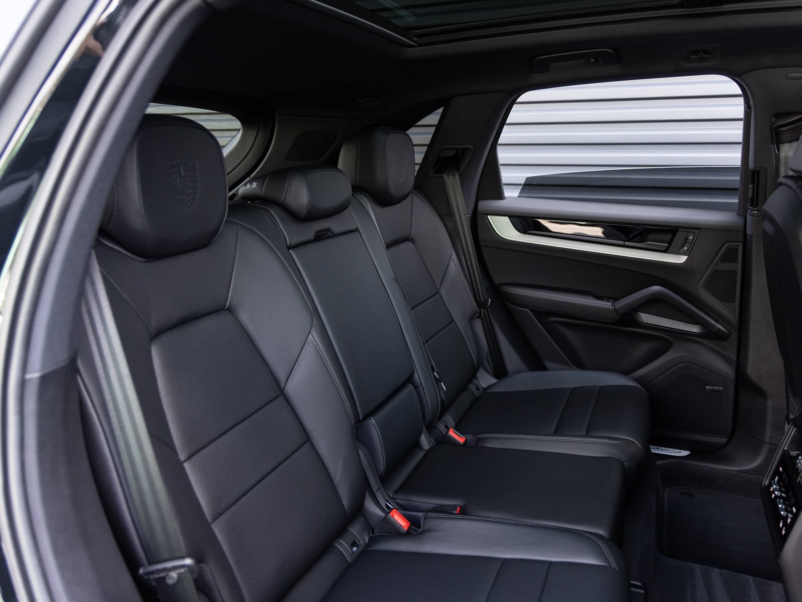 New 2026 Porsche Cayenne S AWD/4WD image 31