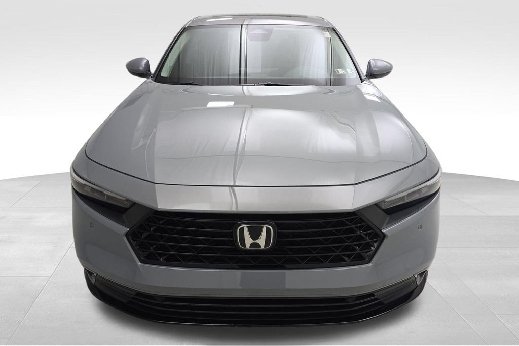 Used 2023 Honda Accord EX-L image 3