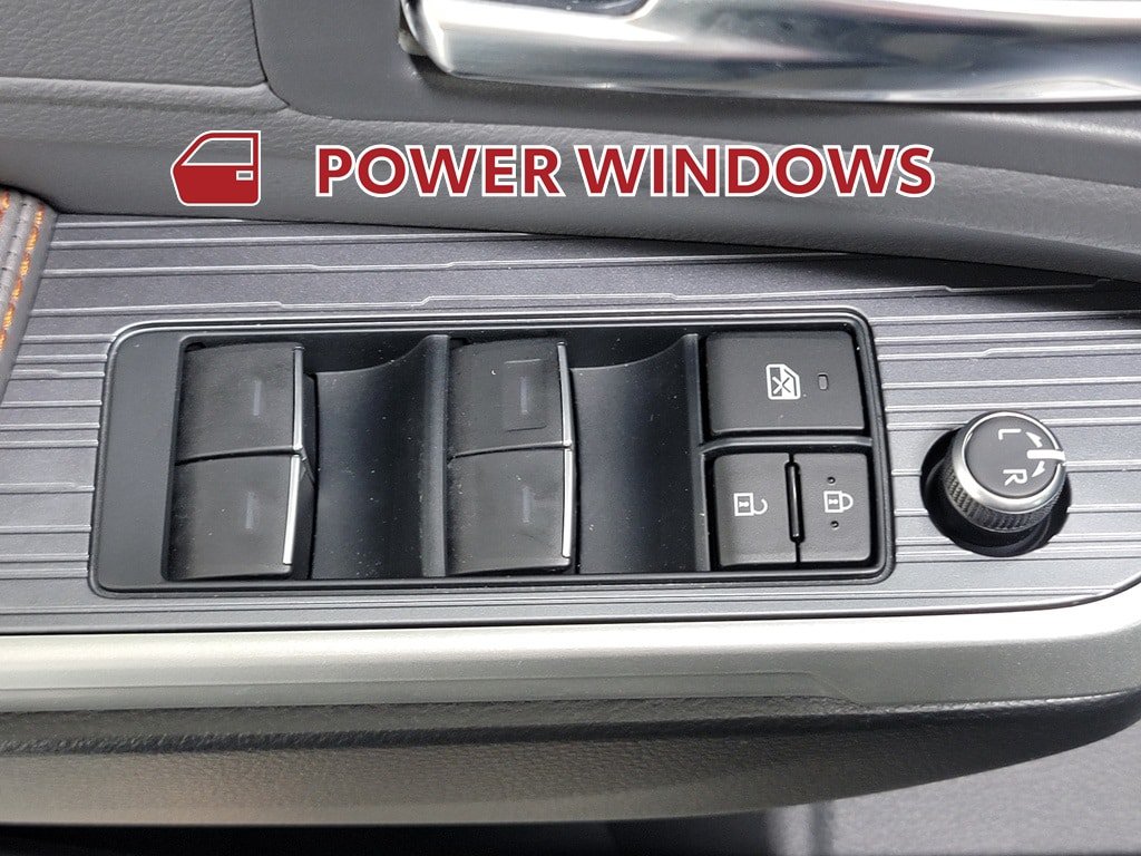 Certified 2024 Toyota Sienna XSE AWD/4WD image 27