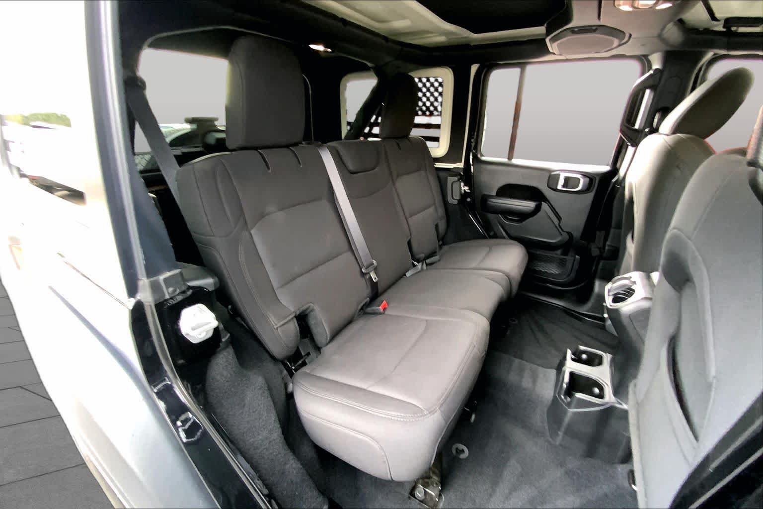 Used 2023 Jeep Wrangler Unlimited Sport AWD/4WD image 20