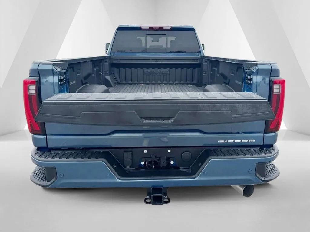 New 2026 GMC Sierra 2500 Denali w/ Denali Reserve Package AWD/4WD image 33