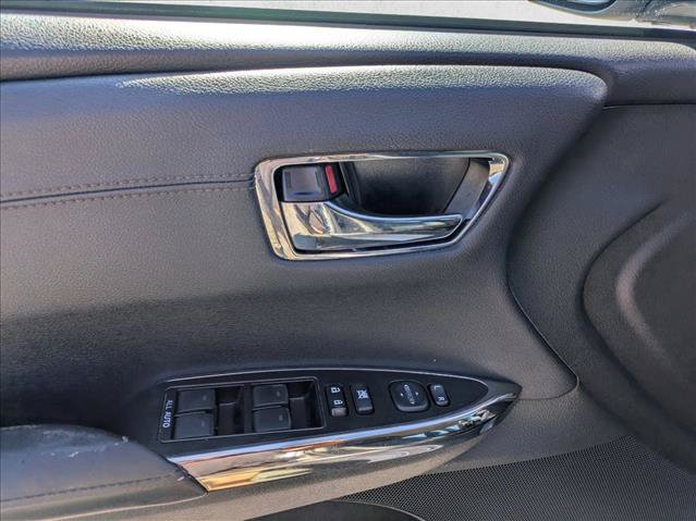 Used 2017 Toyota Avalon XLE FWD image 10