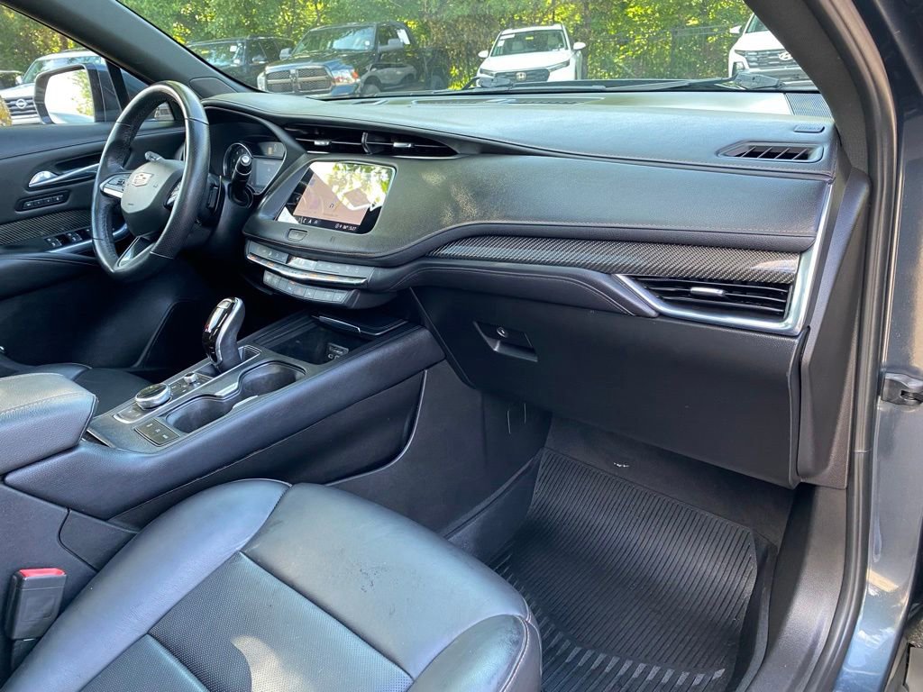 Used 2021 Cadillac XT4 Sport w/ Sun And Sound Package AWD/4WD image 41