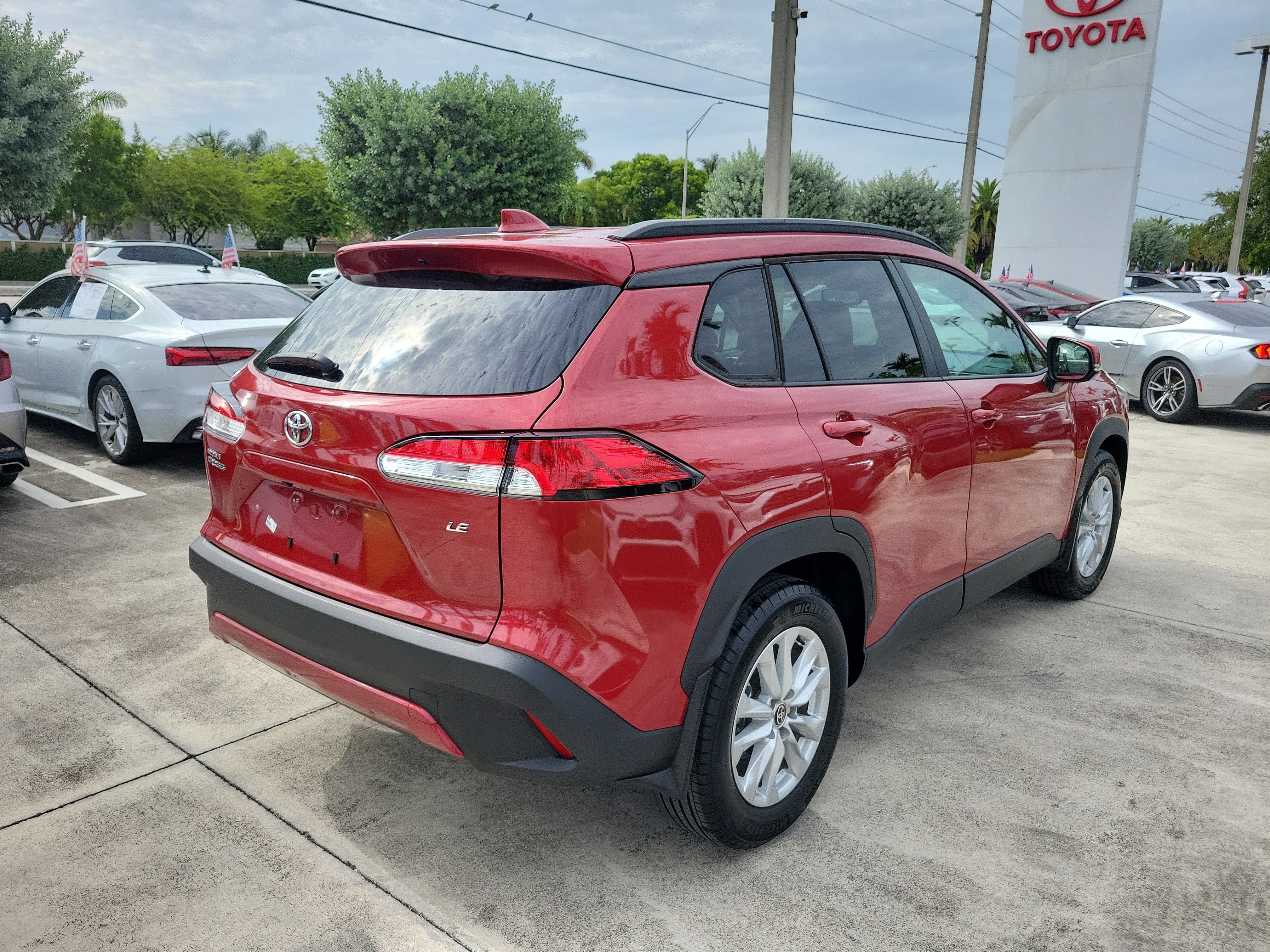 Certified 2023 Toyota Corolla Cross LE FWD image 7