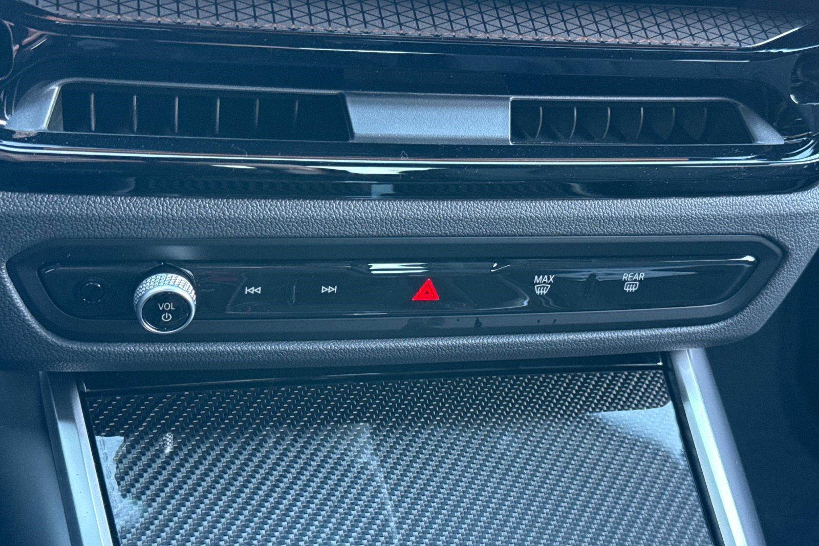 Used 2026 BMW M3 image 25