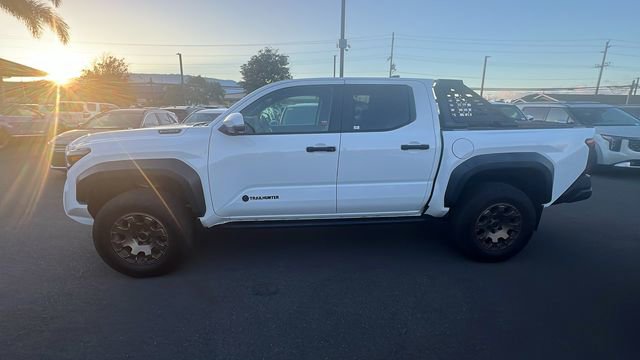 Used 2024 Toyota Tacoma 4x4 Double Cab Hybrid image 2