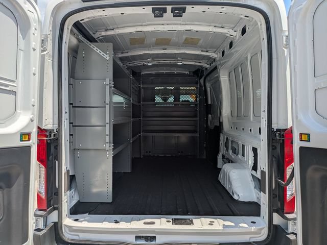 Used 2022 Ford E-Transit Medium Roof RWD image 13