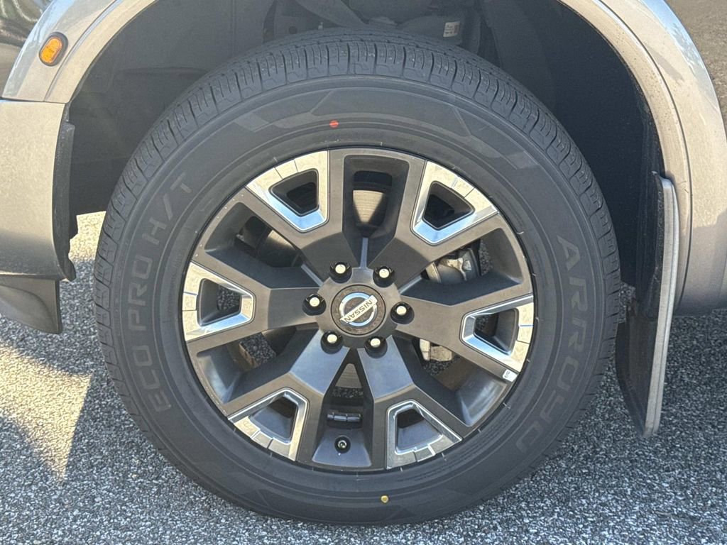 Certified 2022 Nissan Titan Platinum Reserve w/ Moonroof Package image 11