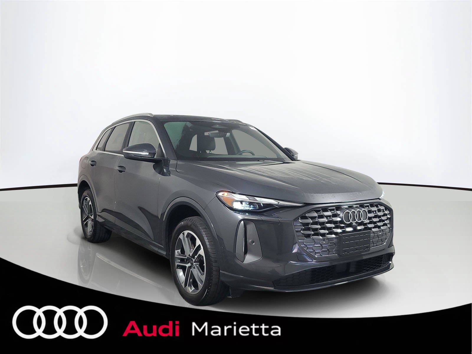 Used 2025 Audi Q5 Premium w/ Convenience Package