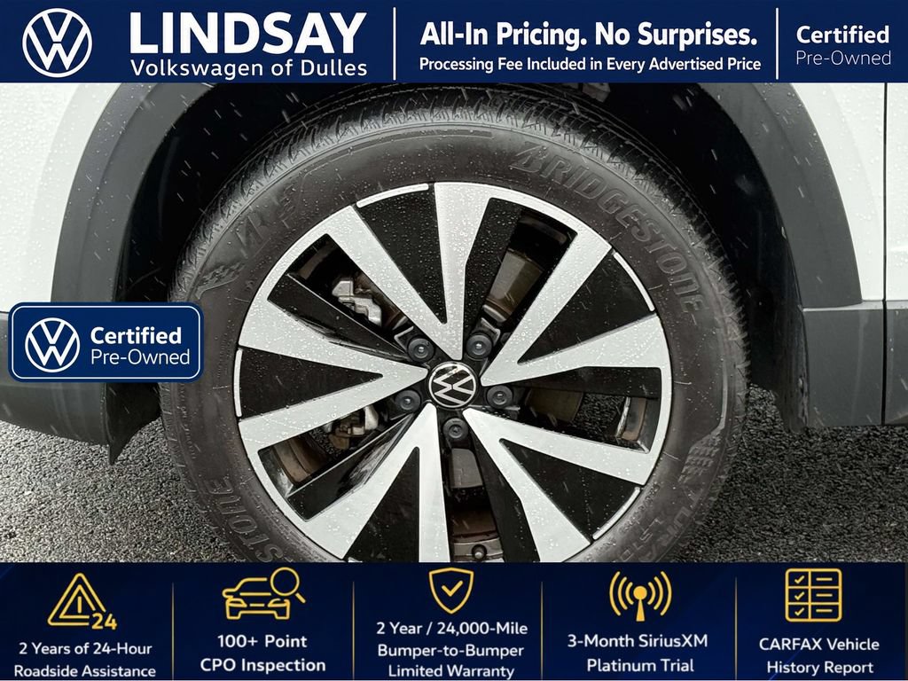 Certified 2022 Volkswagen Taos SE AWD/4WD image 9