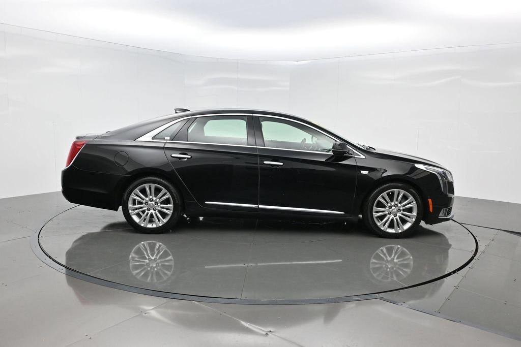 Used 2019 Cadillac XTS Luxury FWD image 7