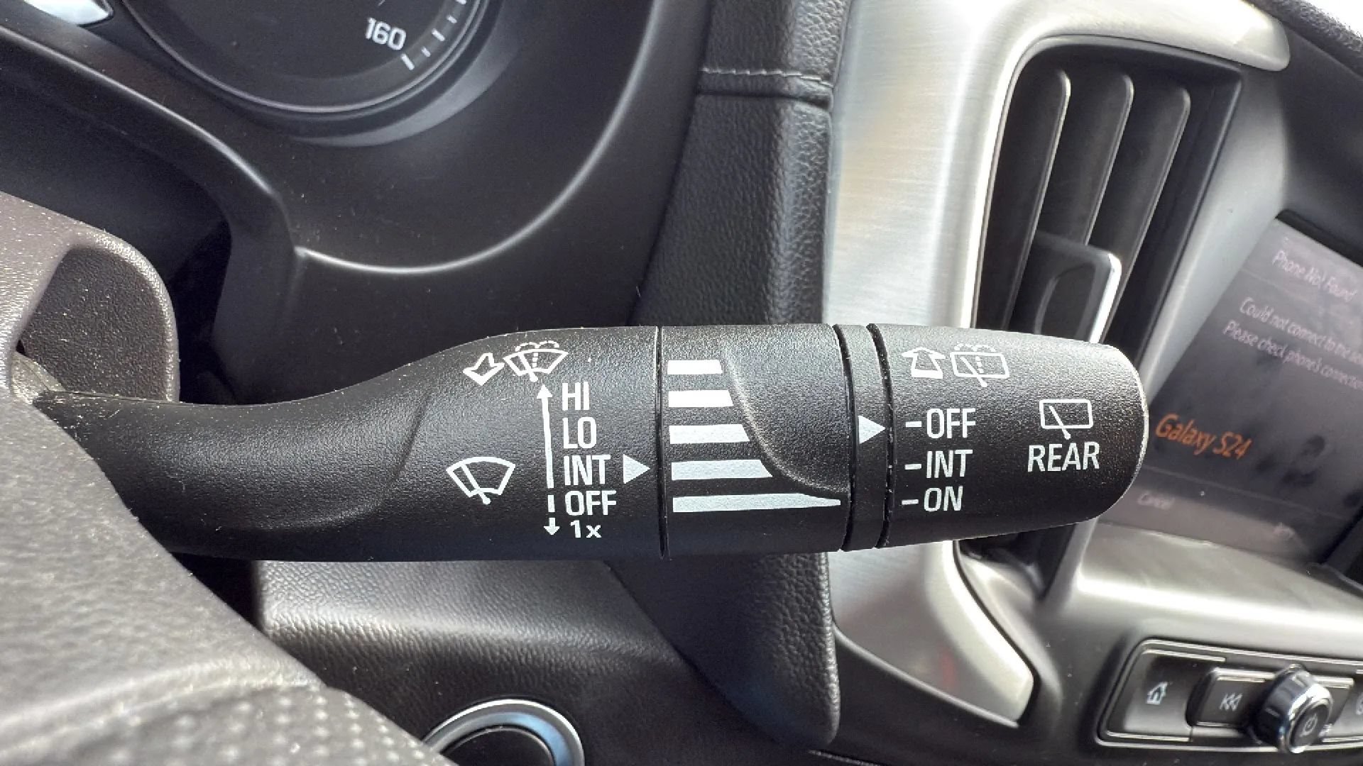 Used 2022 GMC Terrain SLE AWD/4WD image 13