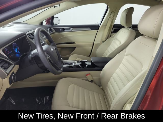 Used 2014 Ford Fusion SE image 13