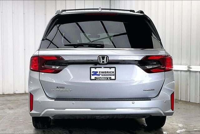 Certified 2026 Honda Odyssey Touring image 4