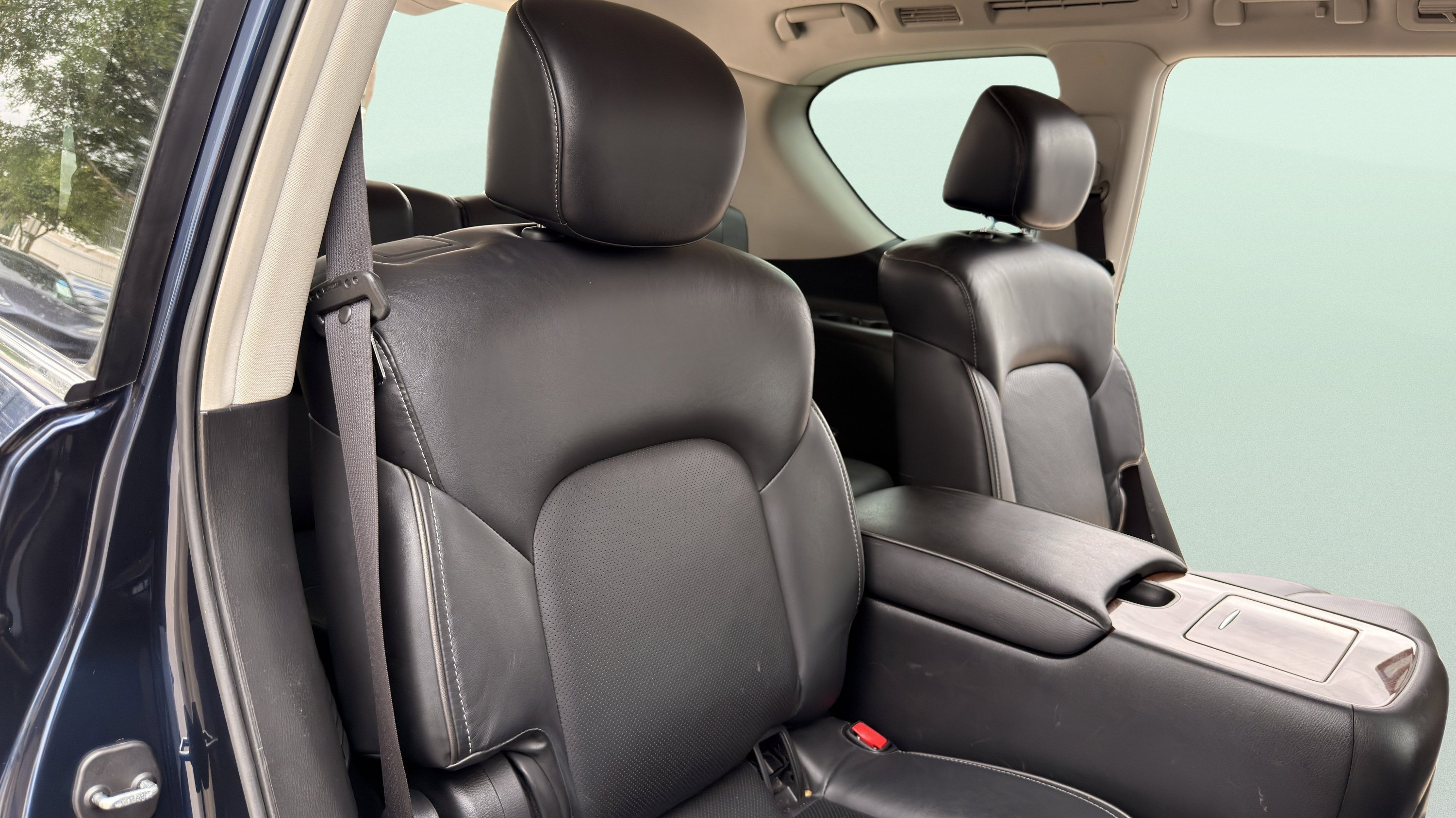 Used 2019 INFINITI QX80 Luxe RWD image 34
