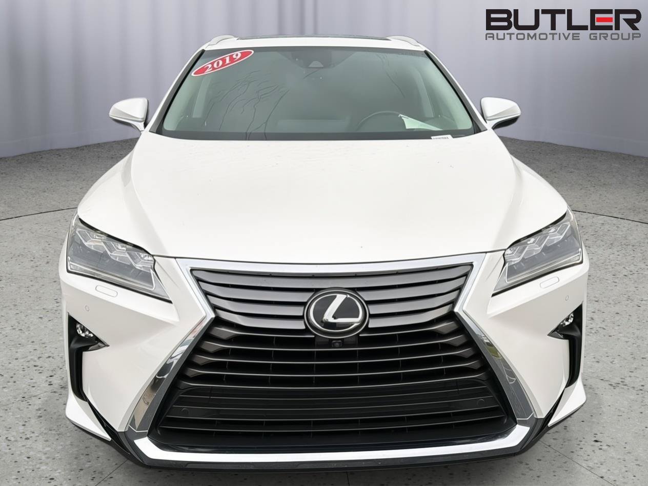 Used 2019 Lexus RX 350L Luxury w/ Cold Area Package (CT) AWD/4WD image 9
