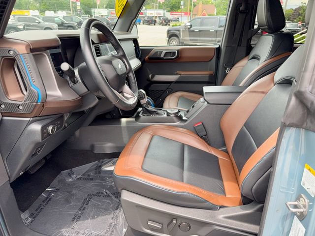 Used 2022 Ford Bronco Outer Banks AWD/4WD image 12