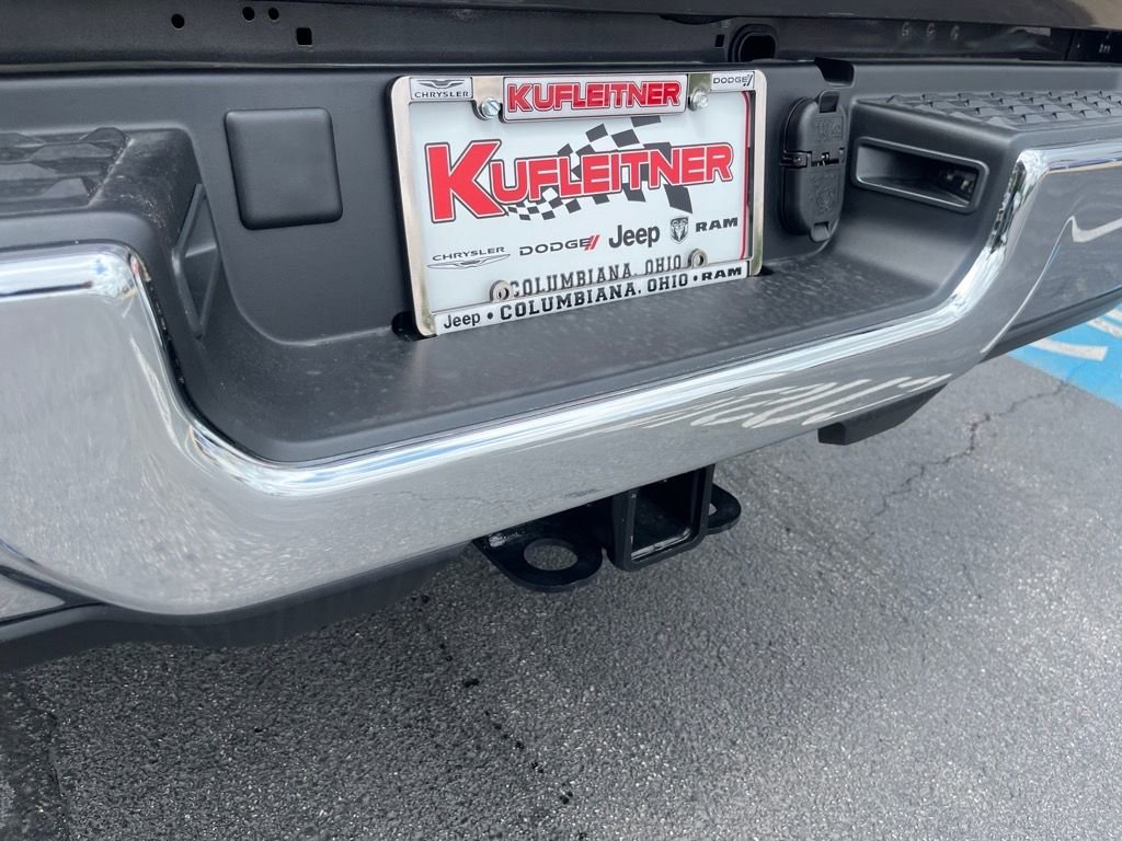 Used 2024 RAM 2500 Tradesman w/ Chrome Appearance Group image 8