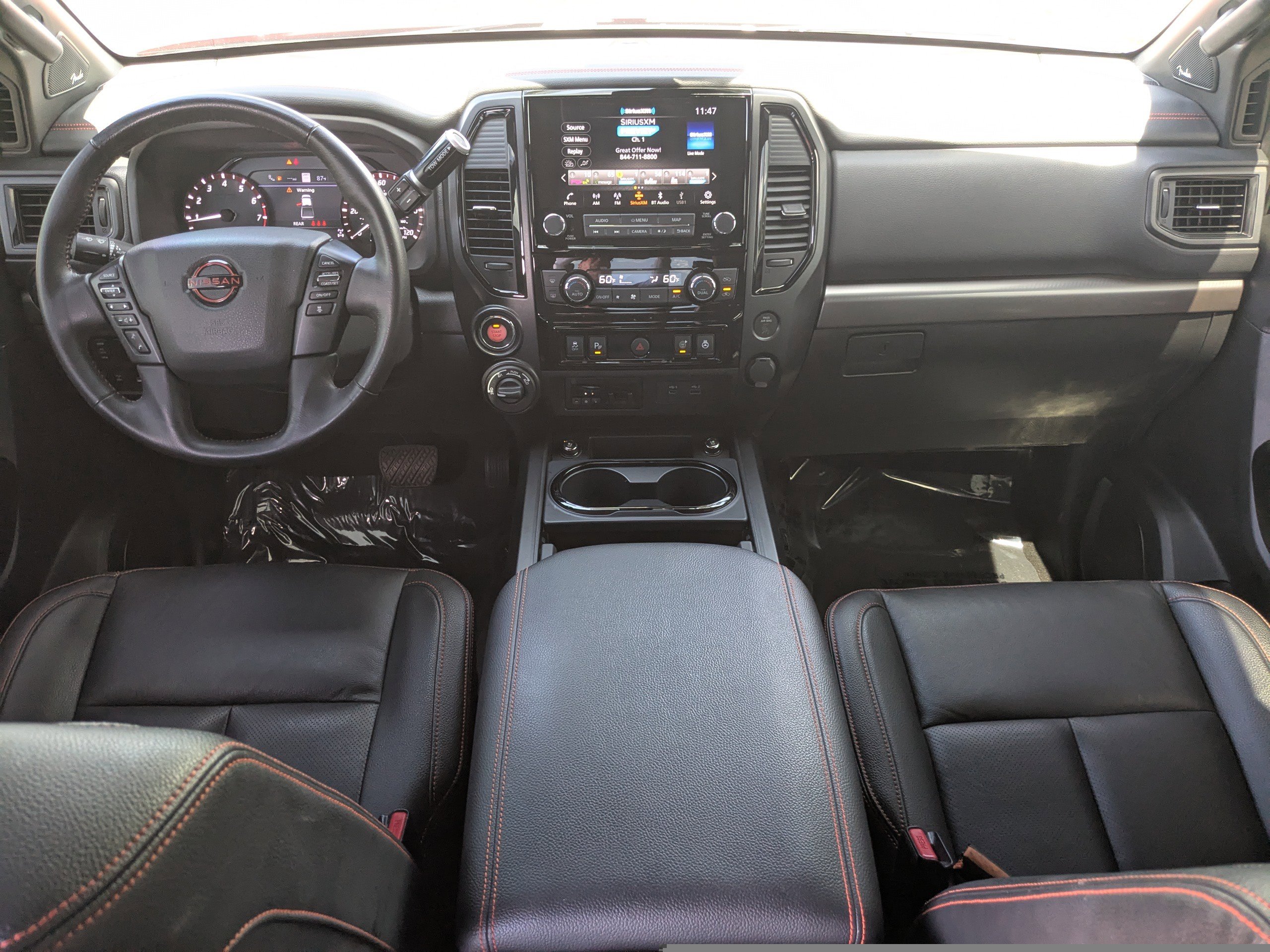 Used 2024 Nissan Titan PRO-4X w/ Pro-4x Convenience Package AWD/4WD image 17